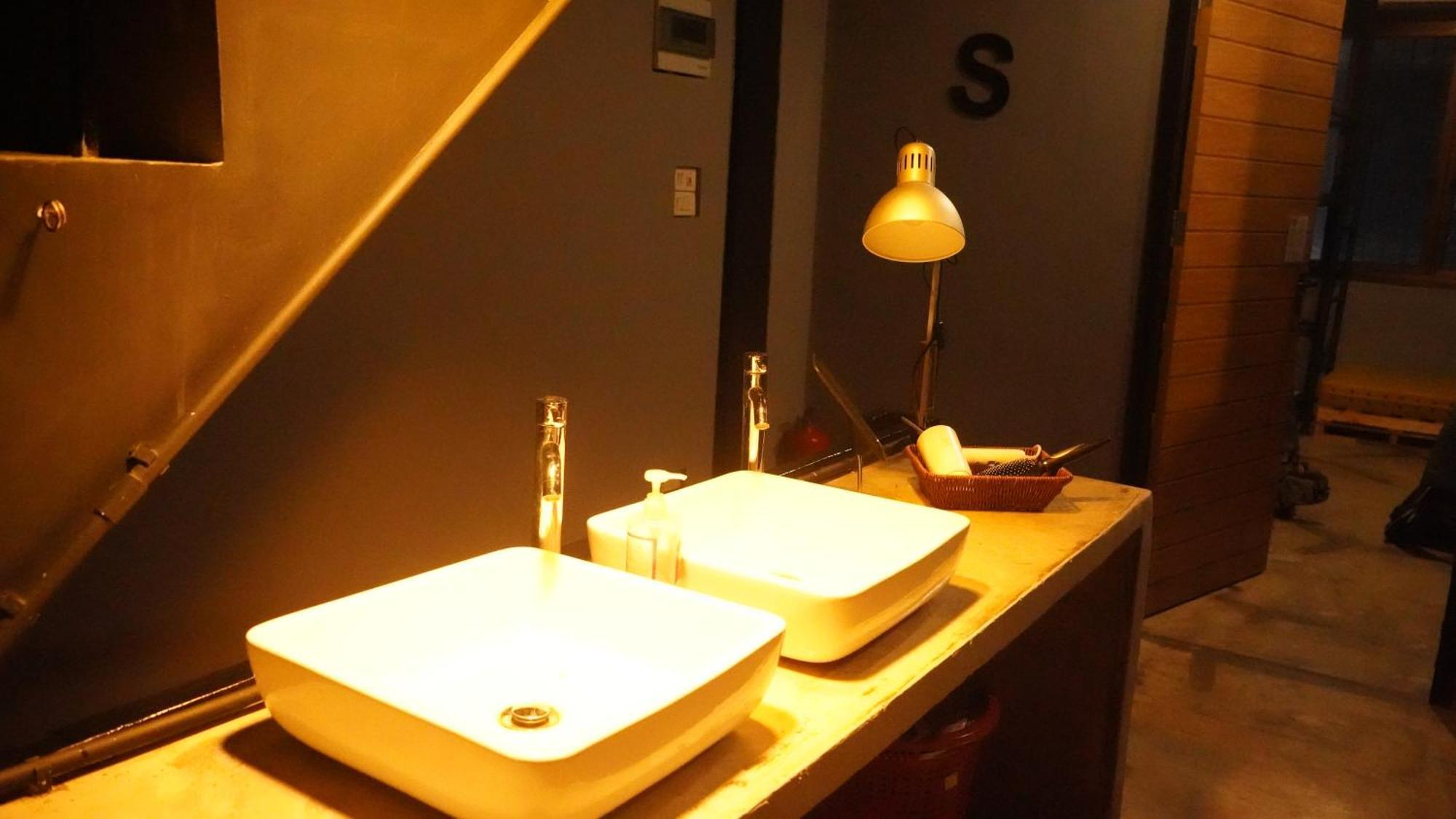 Stay At Pan Hostel Bangkok Luaran gambar