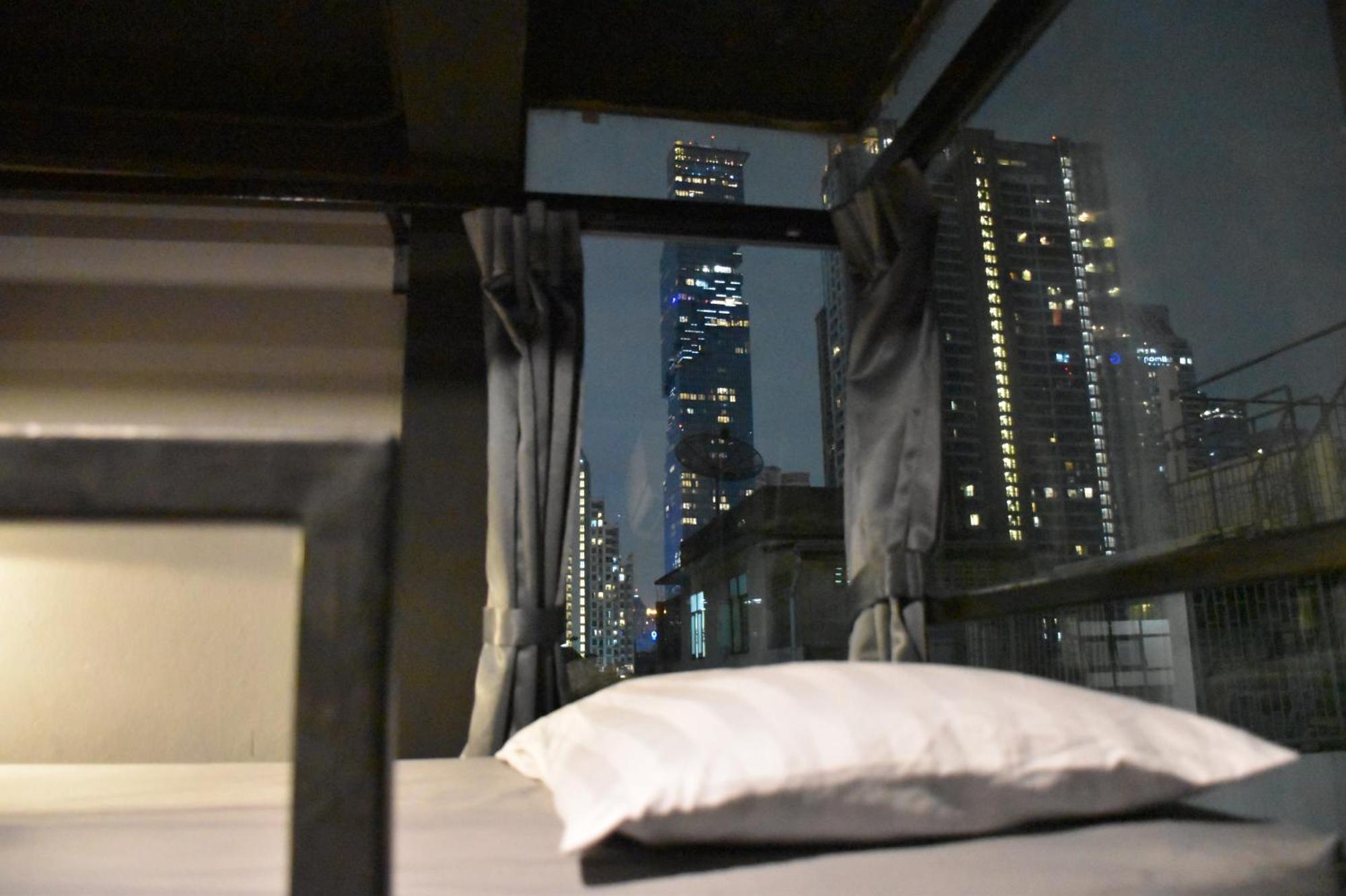 Stay At Pan Hostel Bangkok Luaran gambar